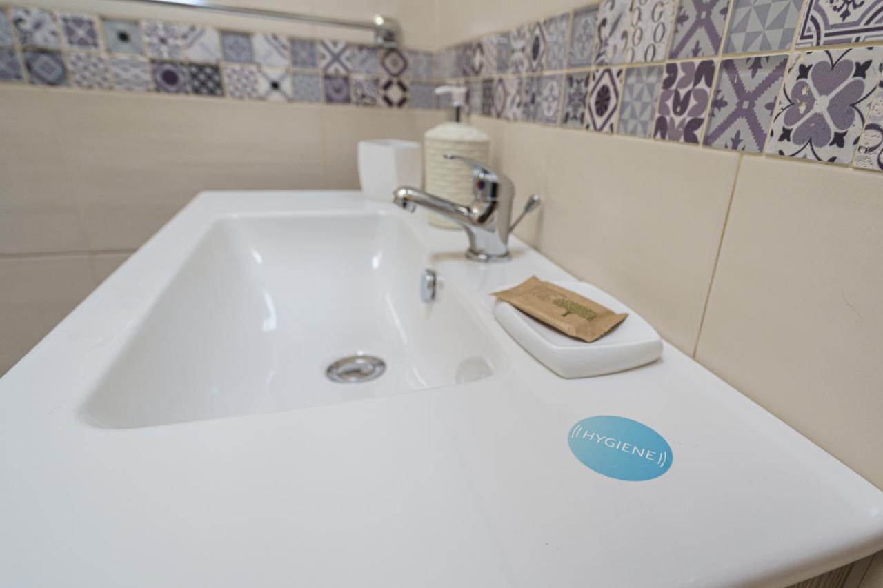 Holiday In Home Suite Archimede Catania Kültér fotó